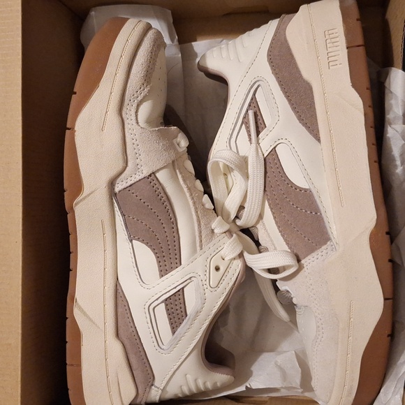 SOLD: Puma × Lauren London Shoes - Picture 1 of 4